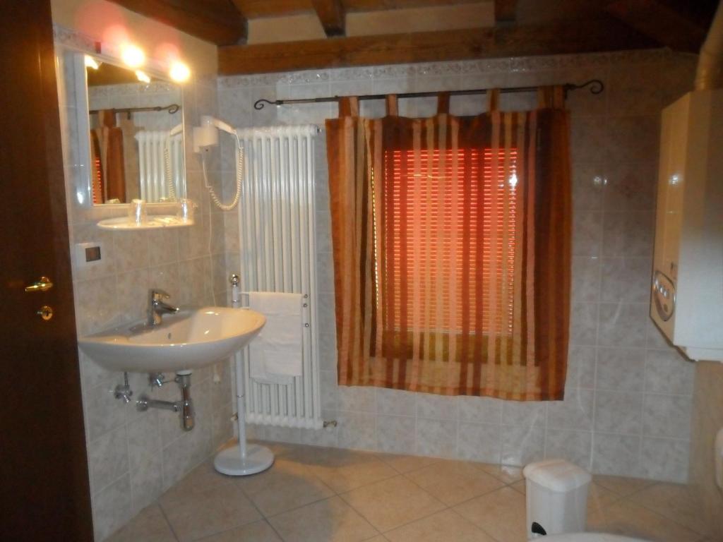 Hotel San Francesco Budrio  Ruang foto