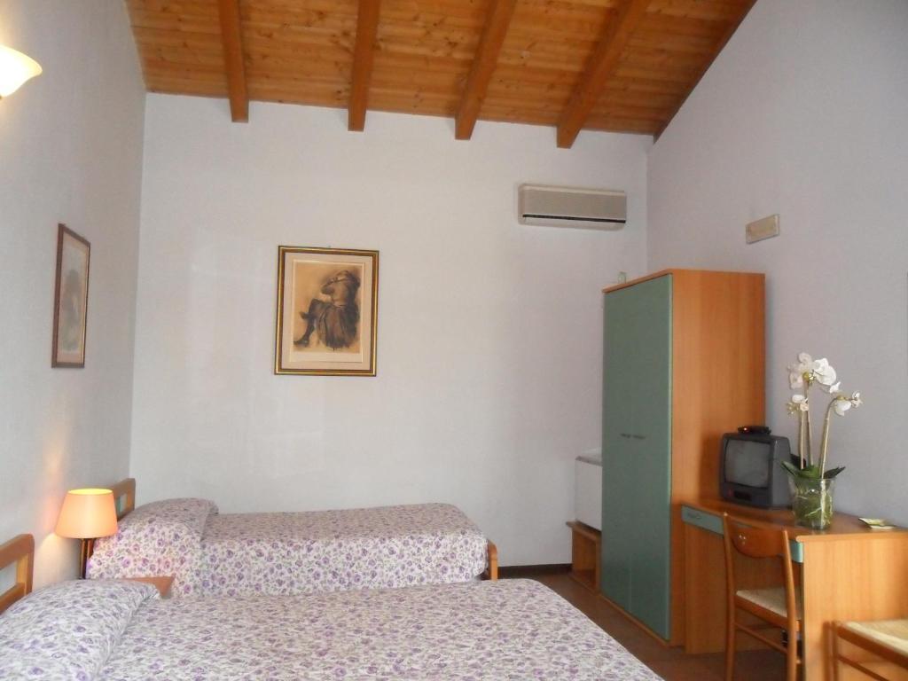 Hotel San Francesco Budrio  Ruang foto